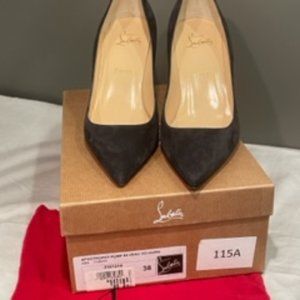 Christian Louboutin Size:EU 38 US:7.5